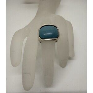 British Made 925 Sterling Silver Blue Stone Lab Ring Size 8.25 High Quality